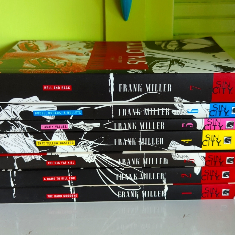 Sin City Graphic Novels 1-7